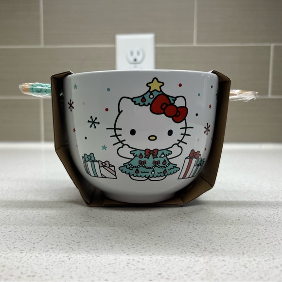 Hello Kitty Christmas - Picture 2 of 5